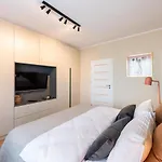 Eclectic City Apartment Near Old Town