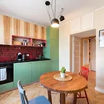 Eclectic City Apartment Near Old Town
